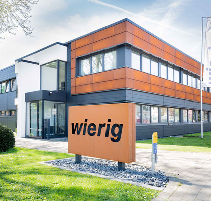 Frontalansicht des Wierig-Firmengebäudes 