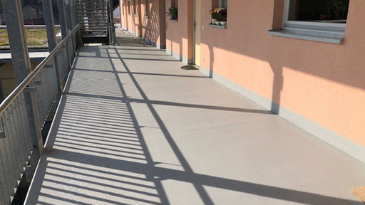 Flüssigkunststoffabdichtung einer Terrasse nach Sanierung