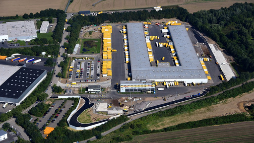 1. Bild: Paketzentrum (Deutsche Post DHL), Neuwied