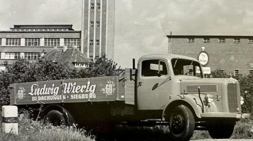 Historisches Lastwagen-Foto von Wierig
