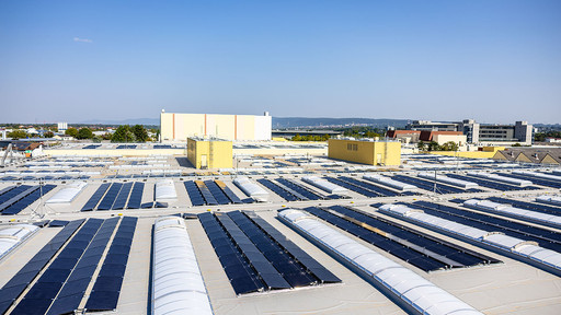 Dachsanierung und Aufbau einer PV-Anlage bei HDM in Wiesloch