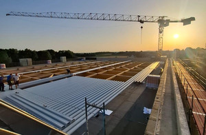 Richtfest für das Schulzentrum Nord in Niederkassel - Wierig als Partner